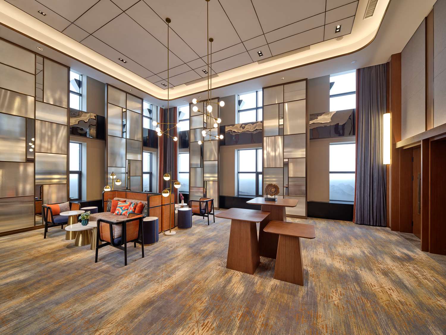 Фото Hilton Garden Inn Jinzhou Central Street