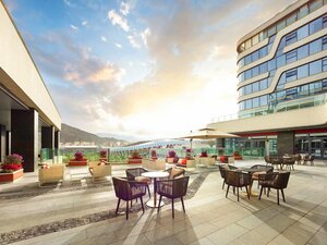 Гостиница Hilton Garden Inn Lhasa