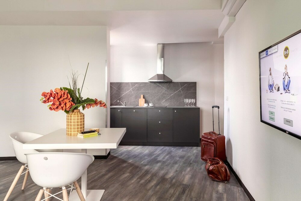 Фото B&b Hotel Pomezia Roma