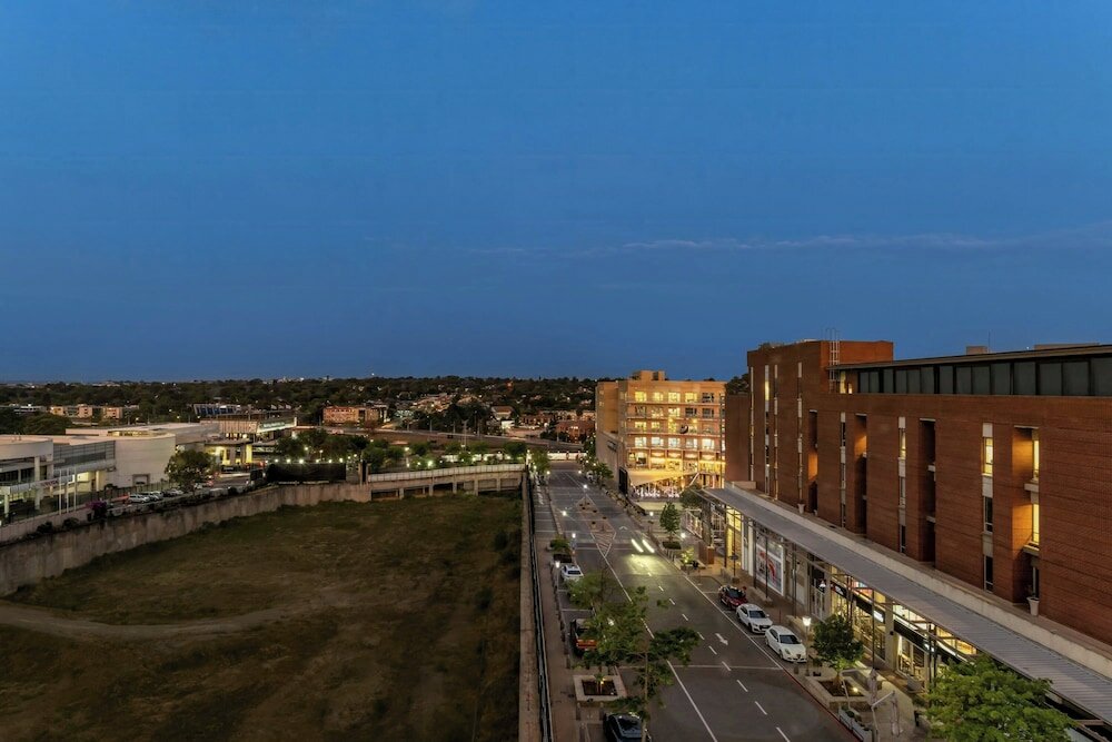 Фото Johannesburg Marriott Hotel Melrose Arch