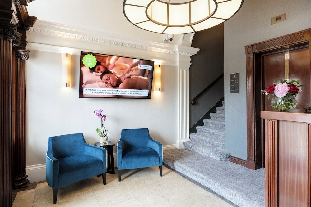 Фото Tower Residences by Blue Orchid