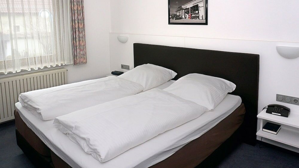 Фото Hotel Gasthof Traube