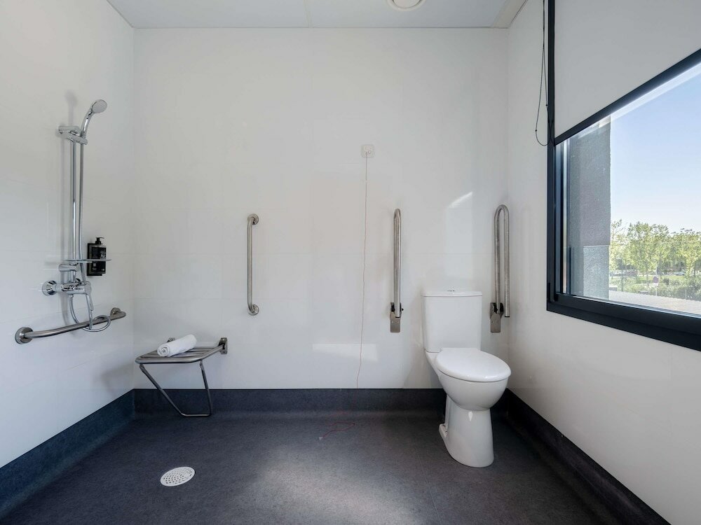 Фото Ibis Budget Madrid Aeropuerto