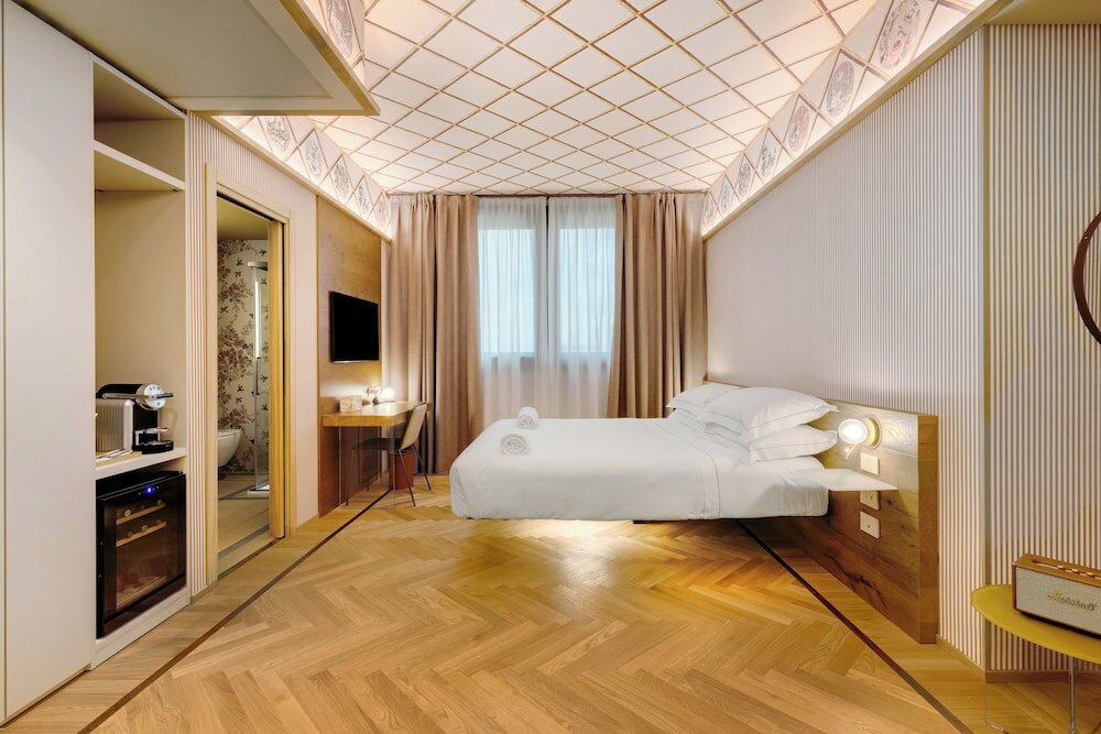 Фото QC room Milano Porta Romana