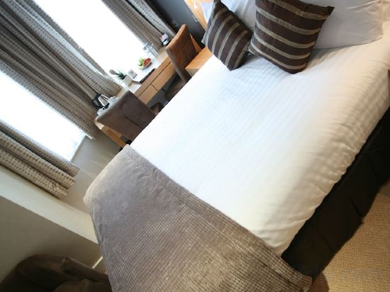 Фото Mornington London Kensington