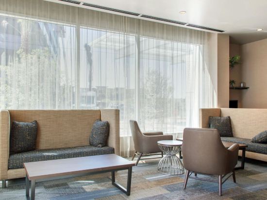 Фото Cambria Hotel Phoenix Chandler - Fashion Center