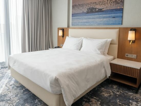 Фото Piazza Epigraph