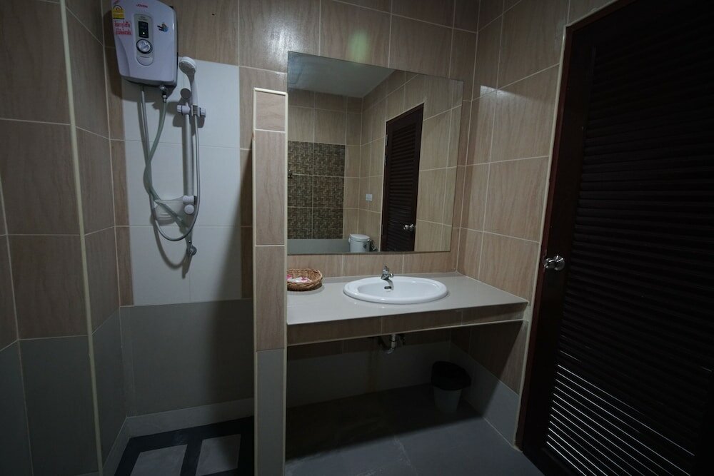 Фото Sea Mountain Khanom Hotel