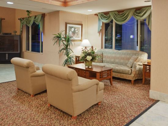 Фото Holiday Inn Express & Suites Carson City, an Ihg Hotel