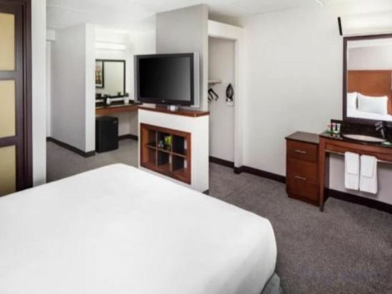 Фото Hyatt Place Austin/Arboretum - Domain Area