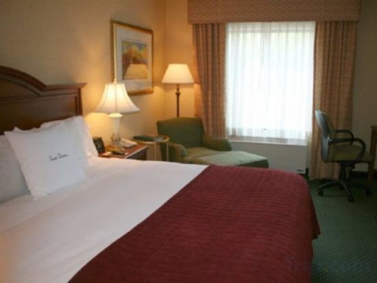 Фото DoubleTree by Hilton Asheville Biltmore