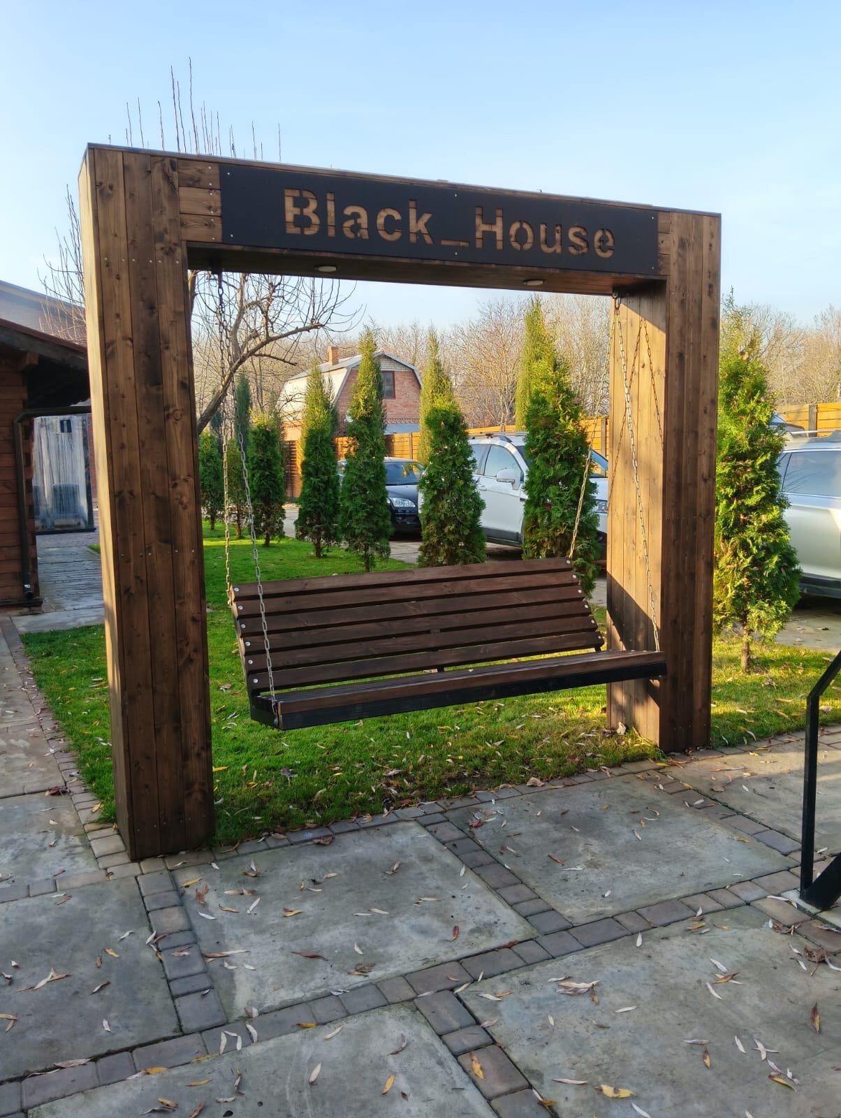 Фото Блэк_хаус