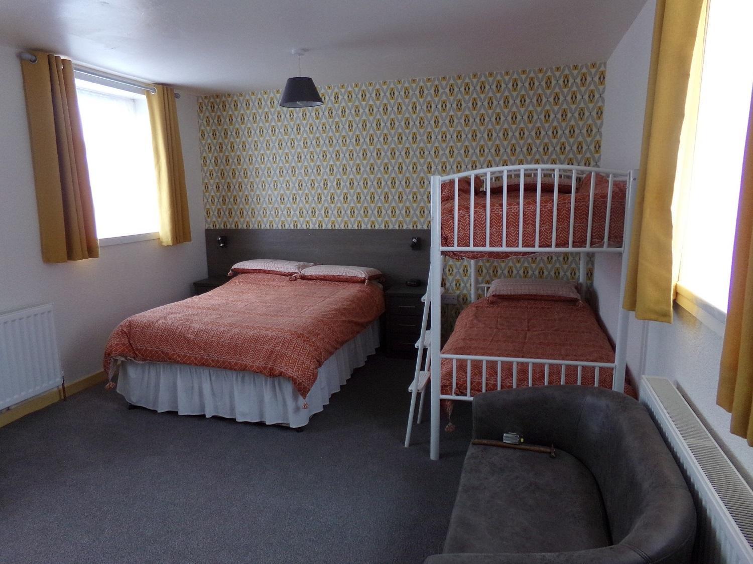 Фото St Annes Hotel