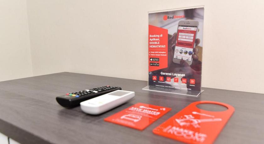 Фото RedDoorz Plus near Jalan Imam Bonjol Denpasar