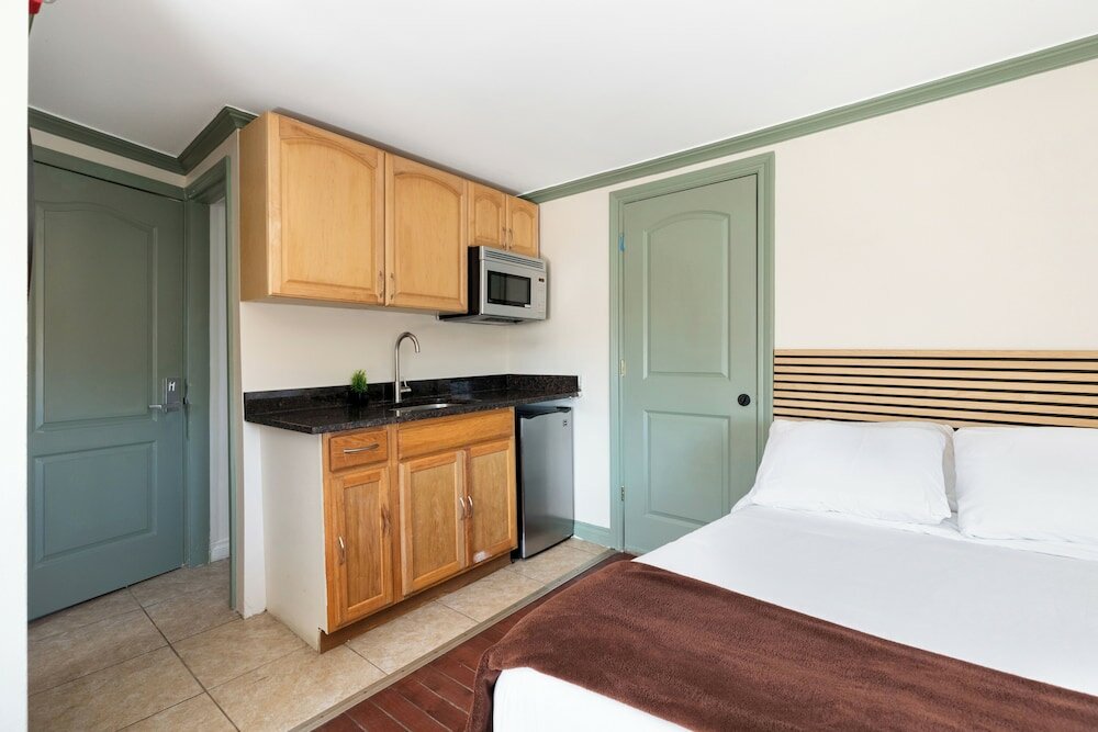 Фото The Palms Hotel Fire Island