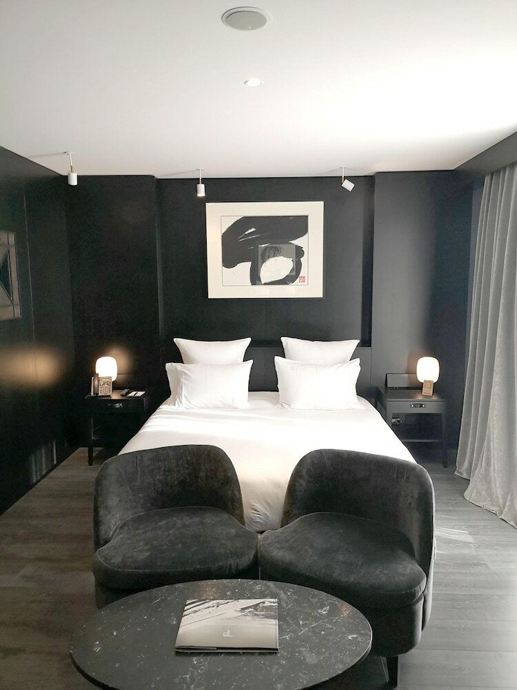 Фото The Pavilions Madrid