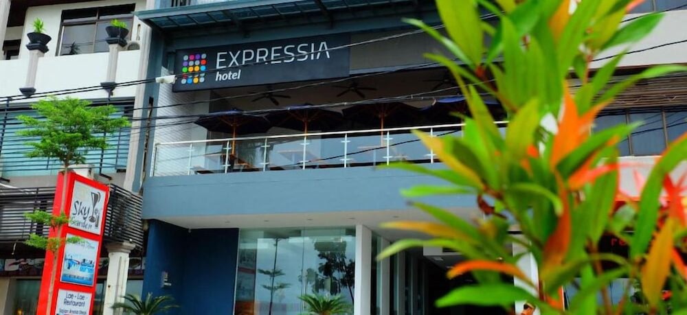 Фото Expressia Hotel Makassar