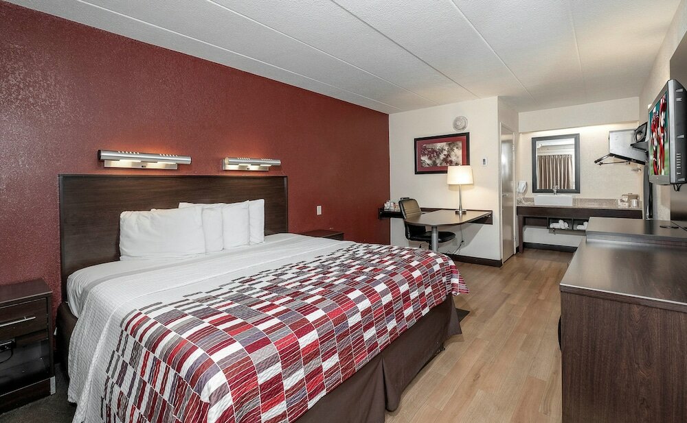 Фото Red Roof Inn Mt Laurel
