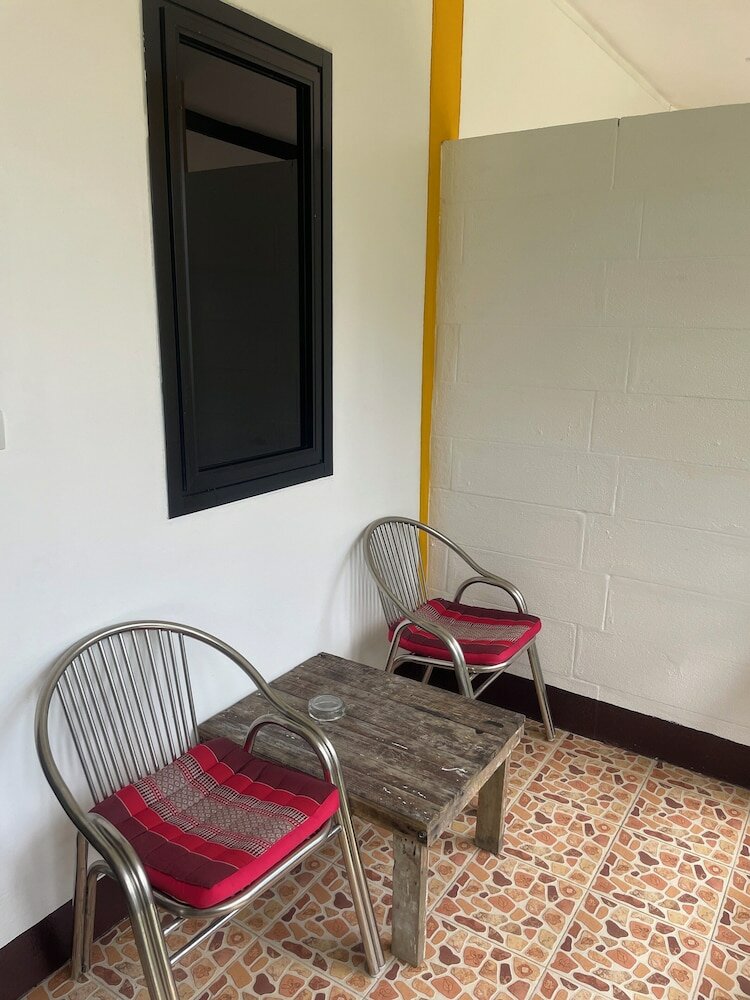 Фото Lonely Beach Pool Resort