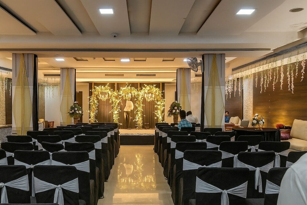 Фото Hotel Riya Palace