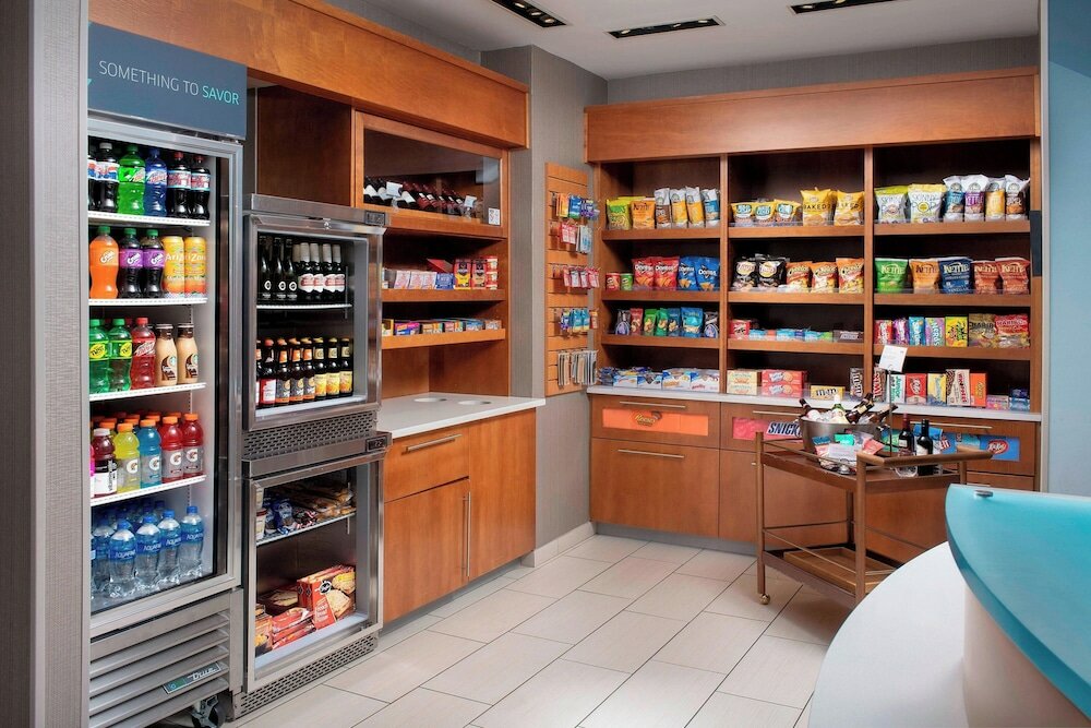 Фото SpringHill Suites Alexandria