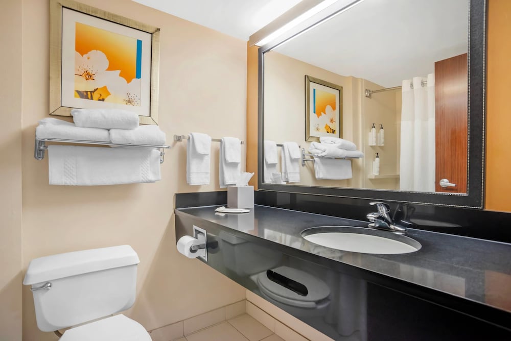 Фото Fairfield Inn Pensacola