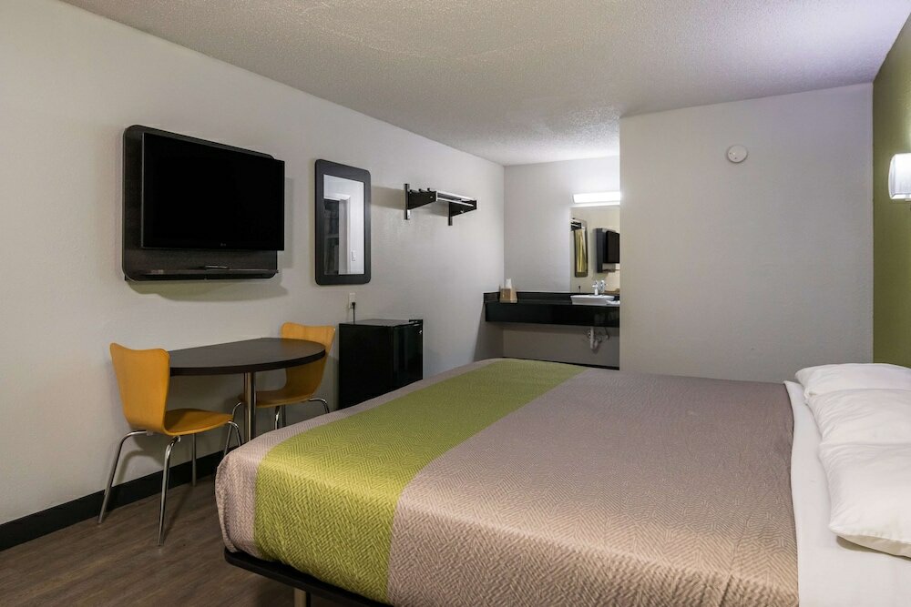 Фото Motel 6 Irving, Tx - Loop 12