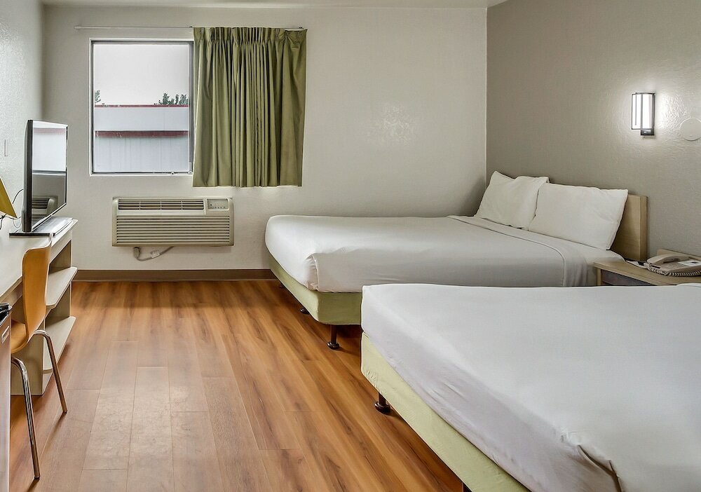 Фото Motel 6 Ogden, Ut- Downtown