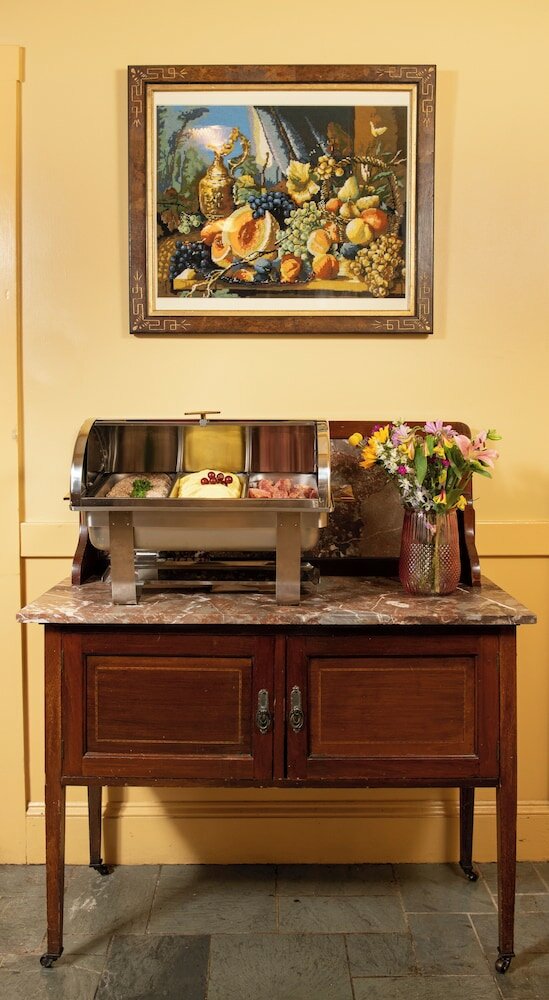 Фото Americas Cup Inn