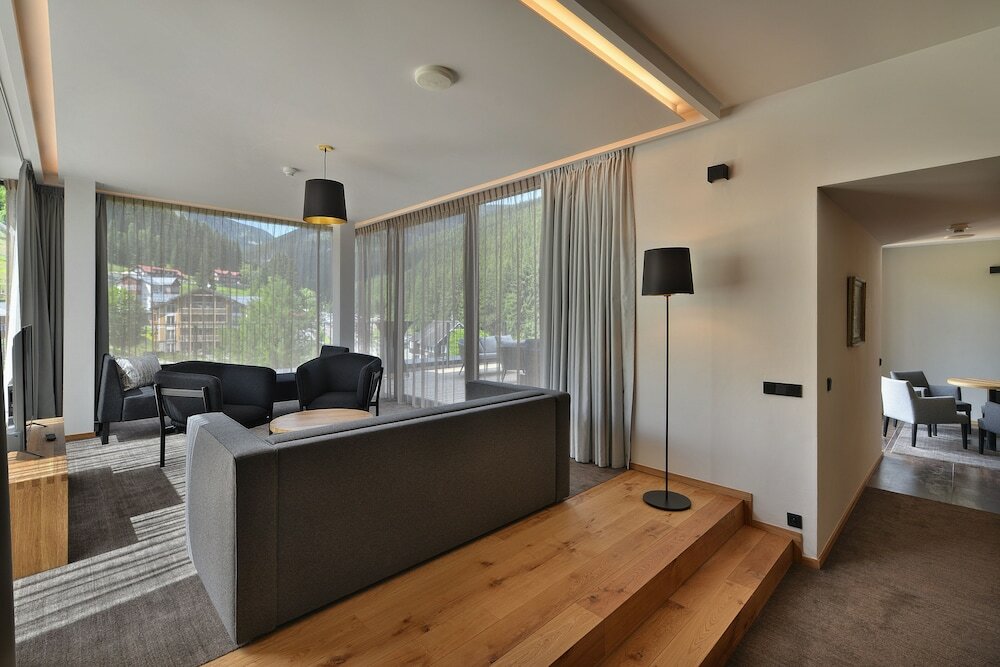 Фото Grand Hotel Hradec