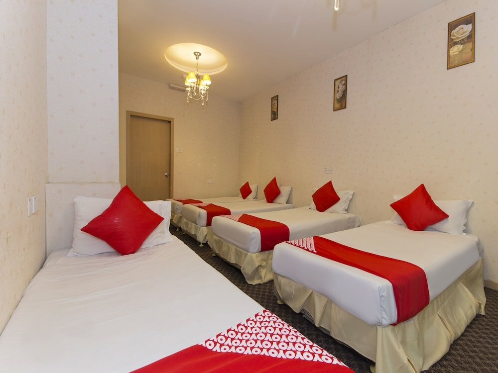Фото The Crown Borneo Hotel