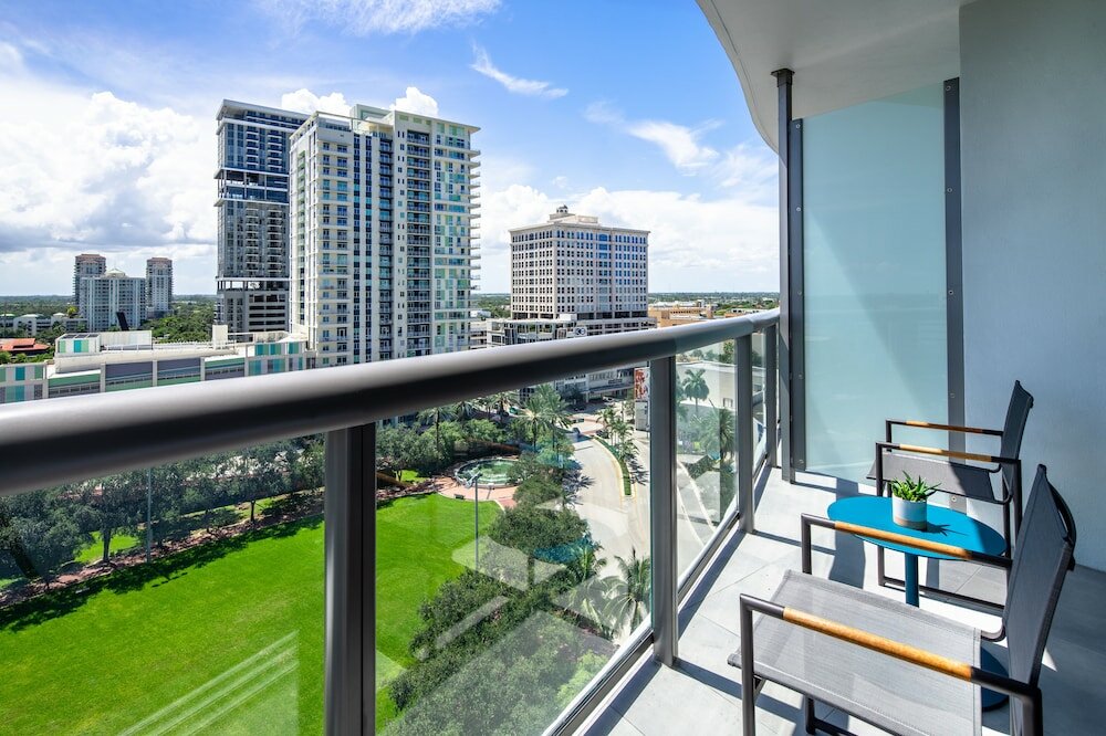 Фото Hyatt Centric Las Olas Fort Lauderdale