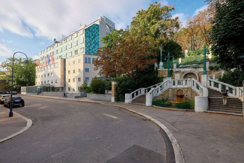 Фото Hotel Strudlhof