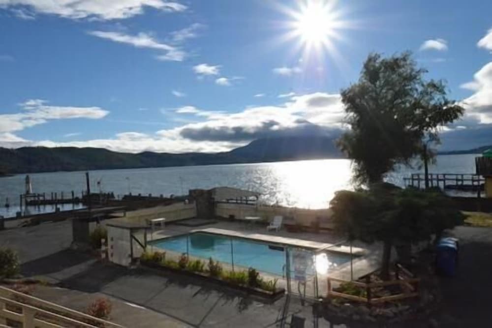 Фото Lamplighter Motel