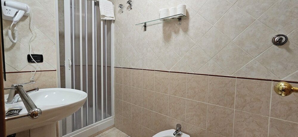 Фото Hotel Zara