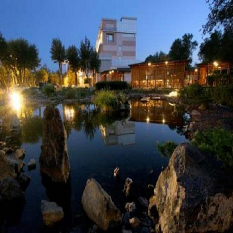 Фото отеля 2