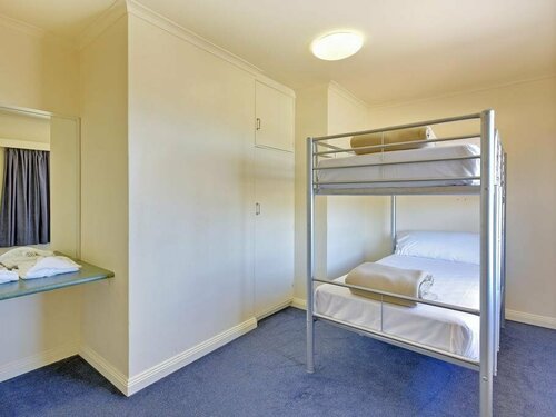 Гостиница Burnie Central Townhouse Hotel в Тасмании