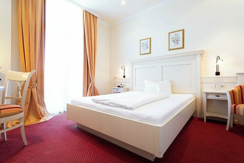 Гостиница Romantikhotel Zur Sonne в Баденвайлере