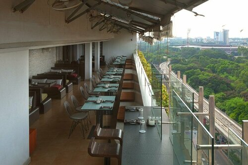 Гостиница Hotel Ivory Tower в Бангалоре