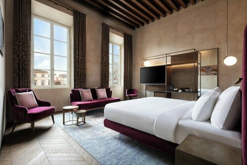 Гостиница Hotel Universo Lucca в Лукке