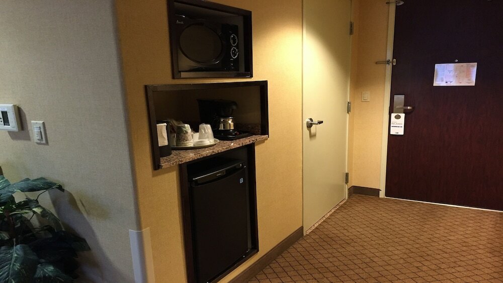 Фото Holiday Inn Express Sacramento Airport Woodland, an Ihg Hotel