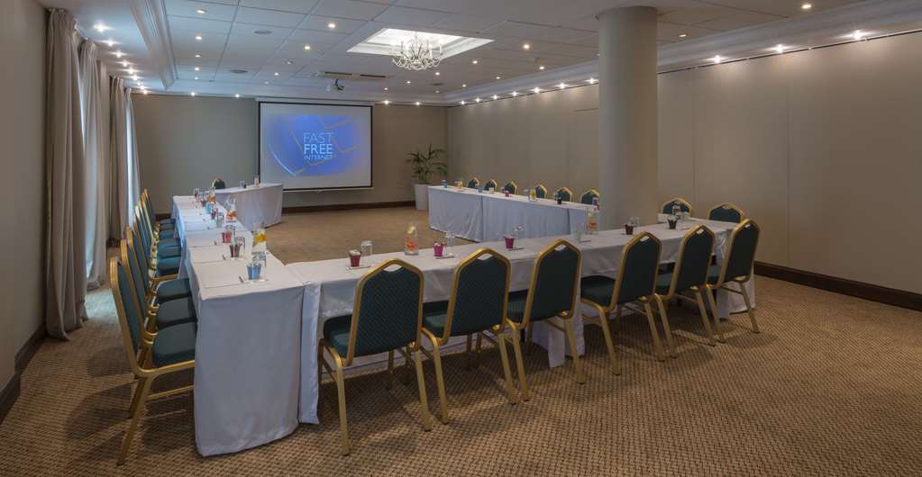 Фото Radisson Blu Le Vendome Hotel, Cape Town