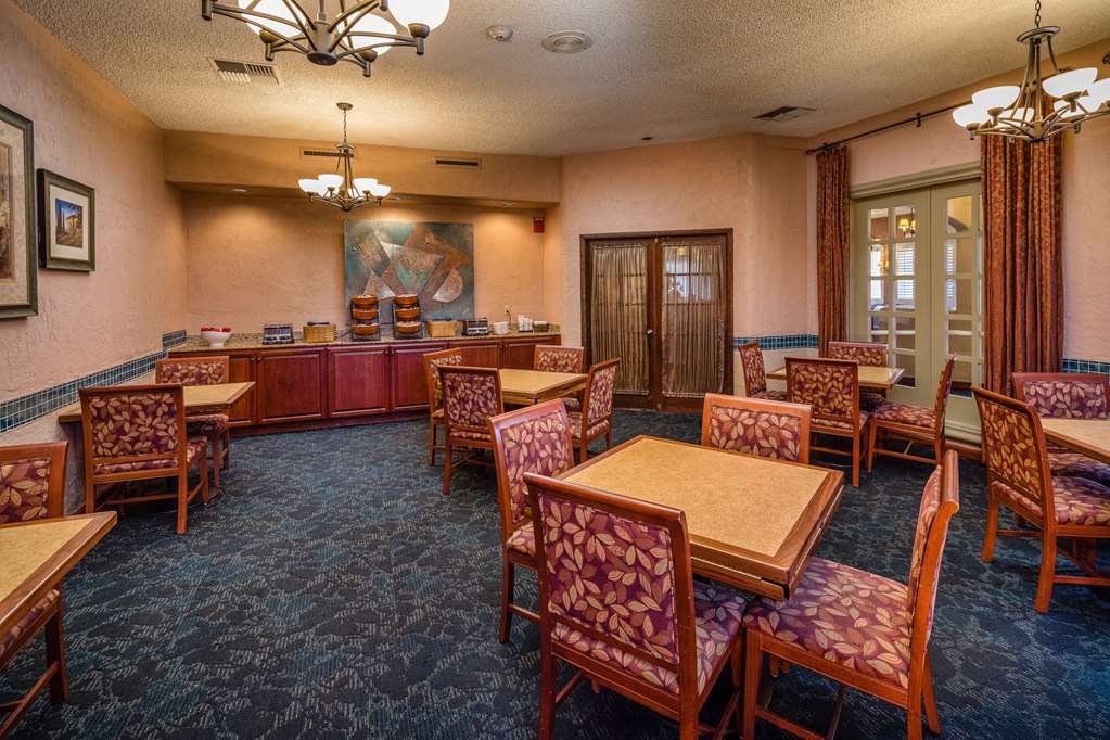 Фото Sfo El Rancho Inn SureStay Collection by Best Western