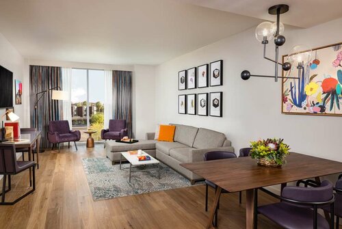 Гостиница Canopy by Hilton Scottsdale Old Town в Штате Аризона
