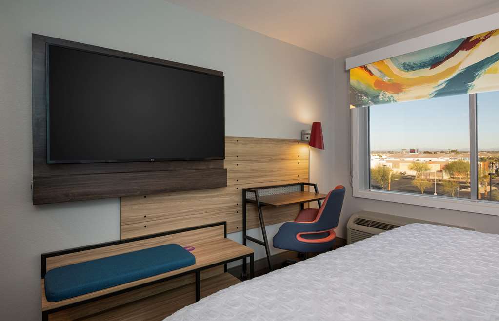 Фото Tru by Hilton Phoenix Glendale Westgate, Az
