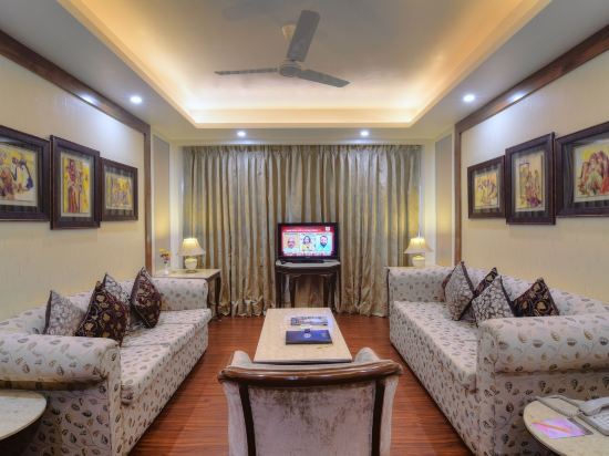 Фото Hotel Chanakya
