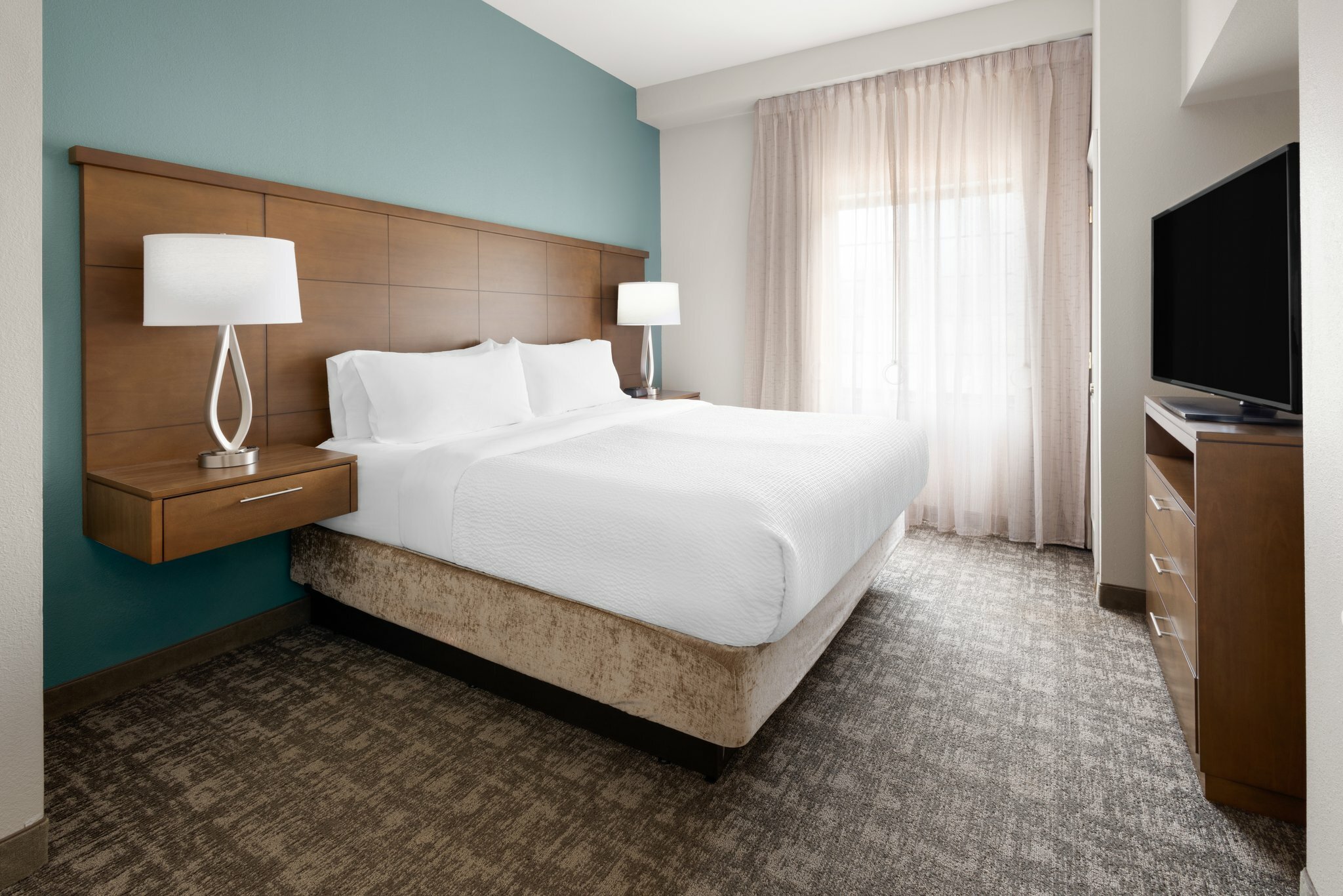 Фото Staybridge Suites Harrisburg, an Ihg Hotel