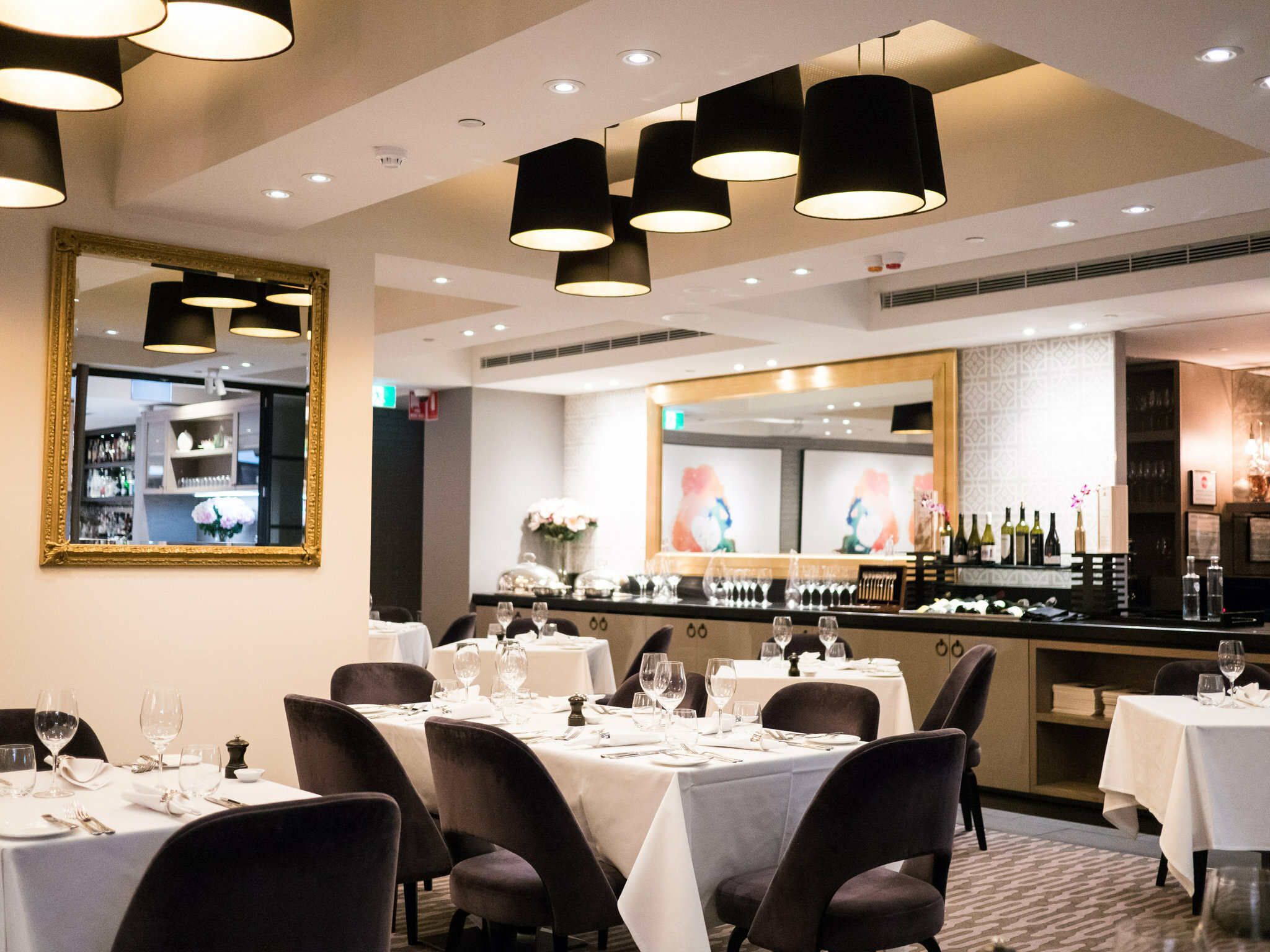 Фото Mayfair Hotel