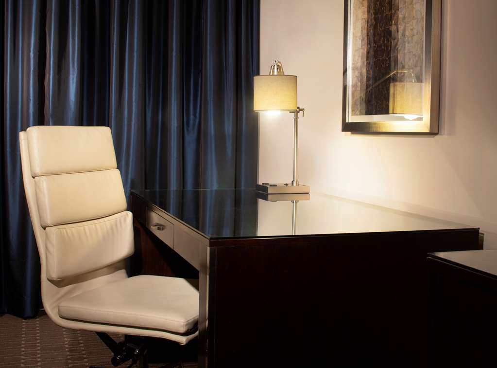 Фото Hilton Alexandria Old Town