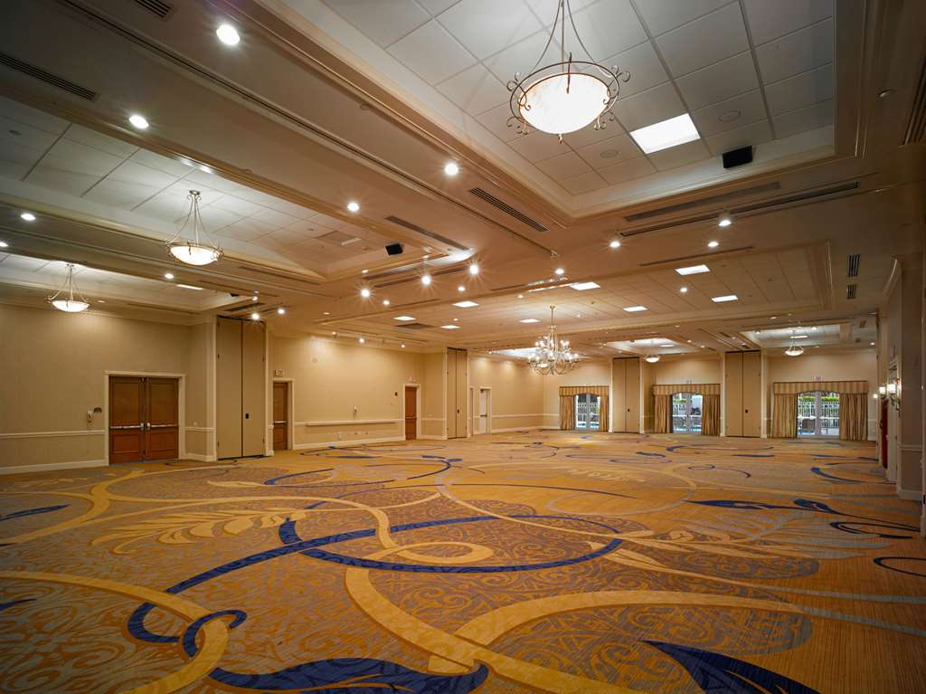 Фото DoubleTree by Hilton Hotel Sunrise - Sawgrass Mills